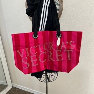 Pink Victoria secret purse